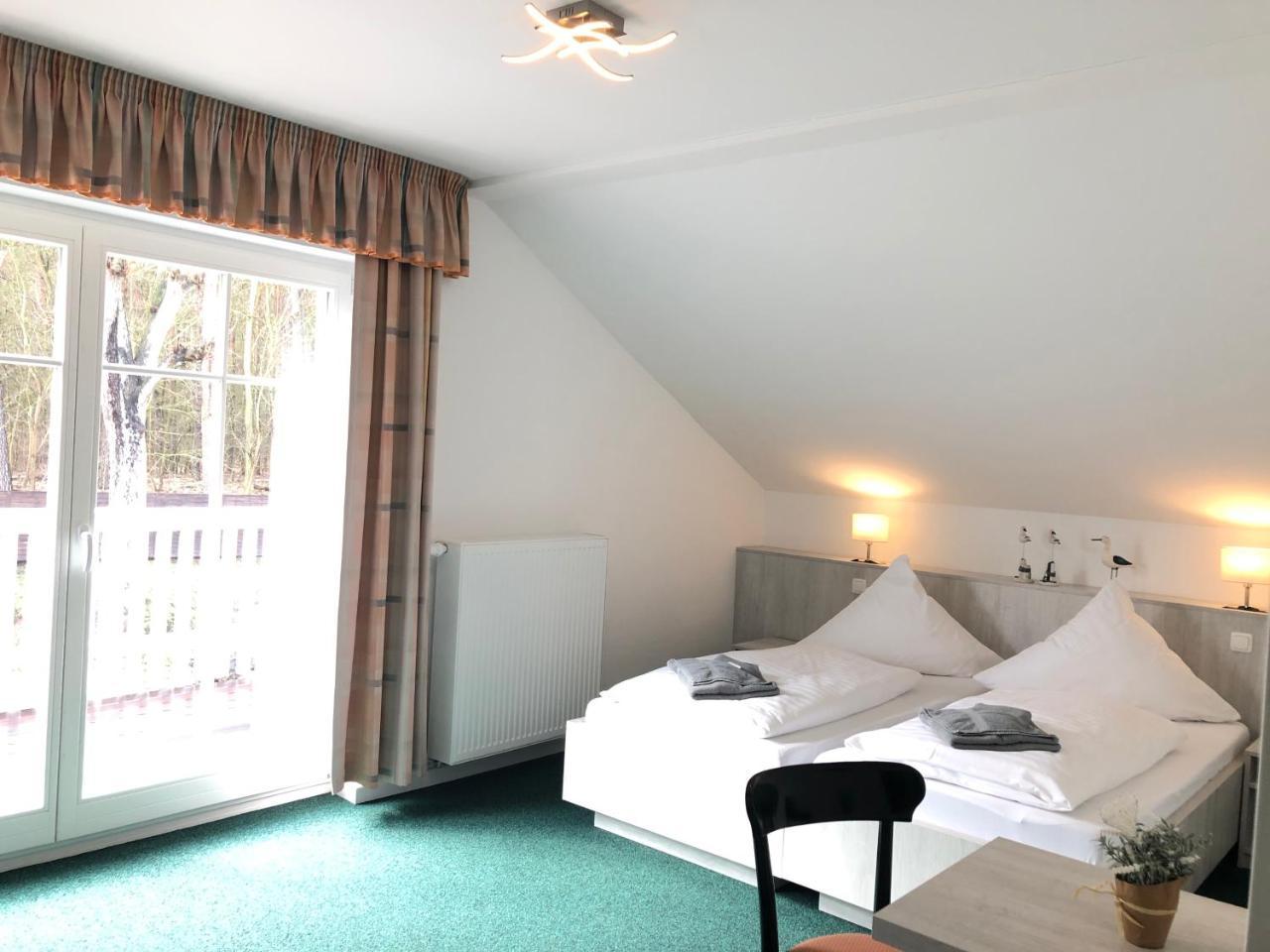 Hotel Neu-Helgoland Berlino Esterno foto